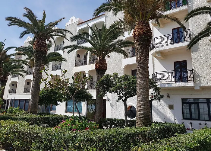 Hotel Club Village Costa Elisabeth 3*