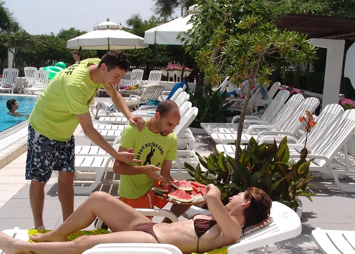 Hotel Club Village Costa Elisabeth Ciro