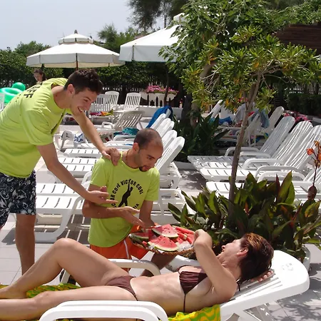 Hotel Club Village Costa Elisabeth Ciro